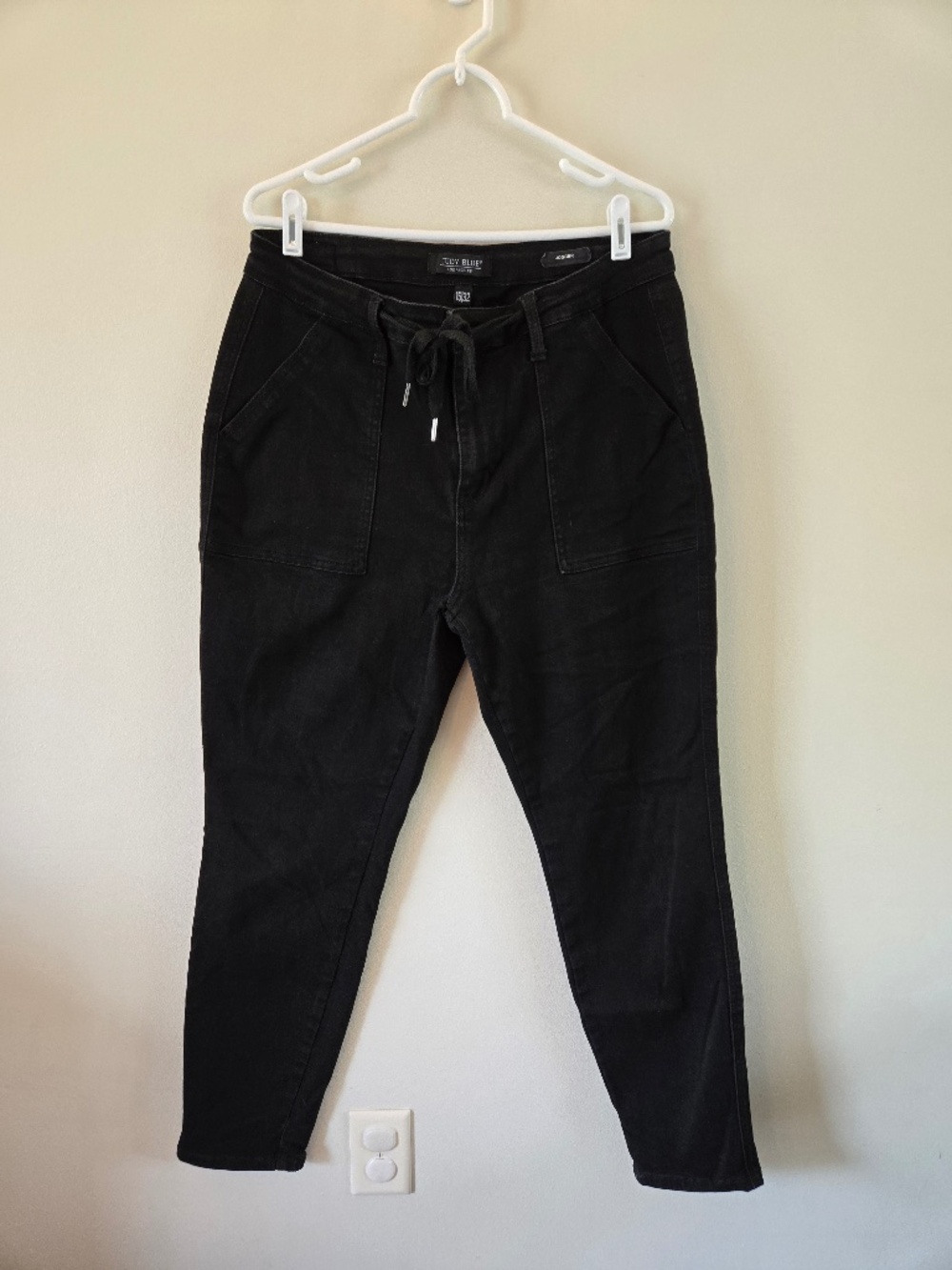 Judy Blue Black Jogger Jeans